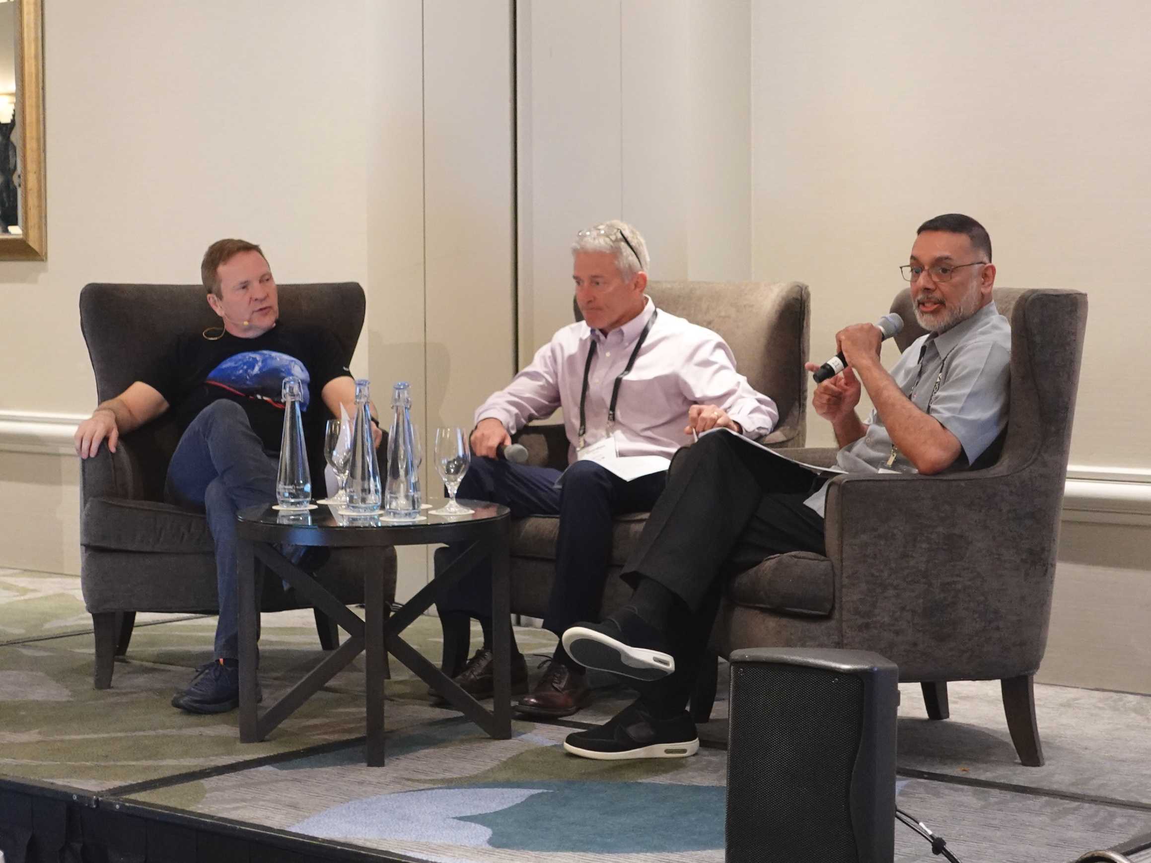 Volaris CEO Mark Miller with Portfolio Leaders Gordon Smith and Rick Bacchus